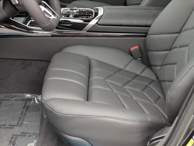 new 2025 BMW i7 car, priced at $136,225