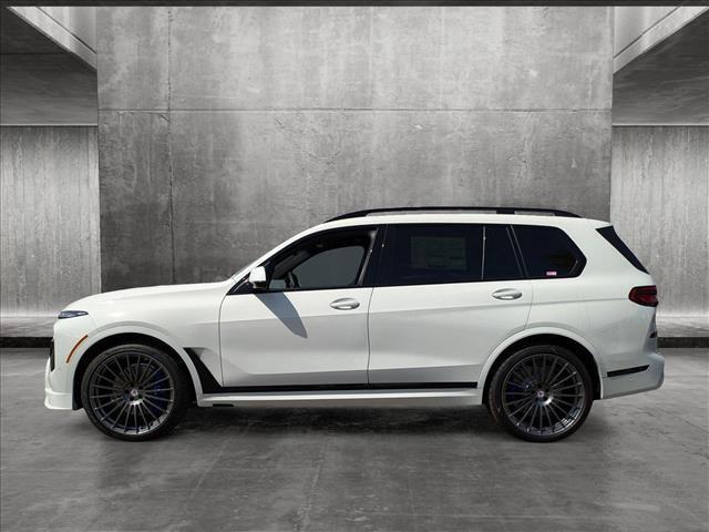 new 2025 BMW X7 car, priced at $158,195