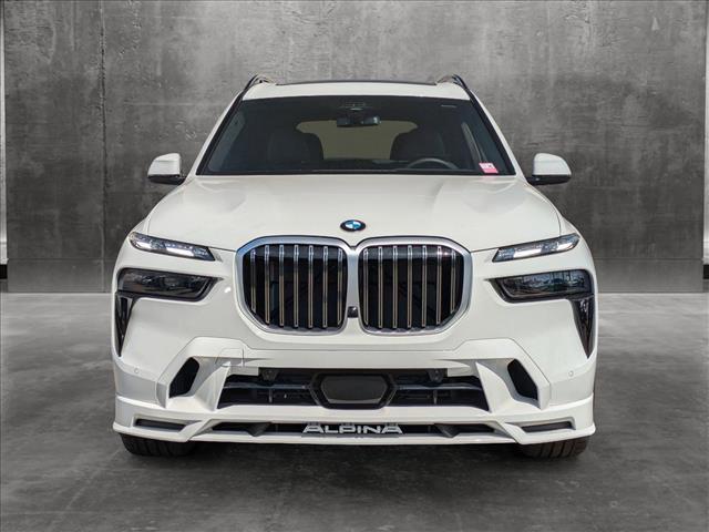 new 2025 BMW X7 car, priced at $158,195