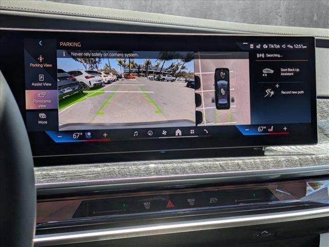 new 2025 BMW 760 car, priced at $143,835