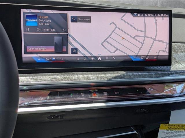 new 2025 BMW 760 car, priced at $143,835