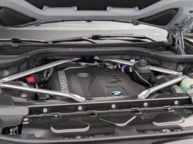 new 2026 BMW X7 car, priced at $98,275