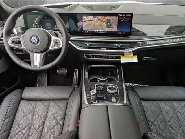 new 2025 BMW X7 car, priced at $101,230