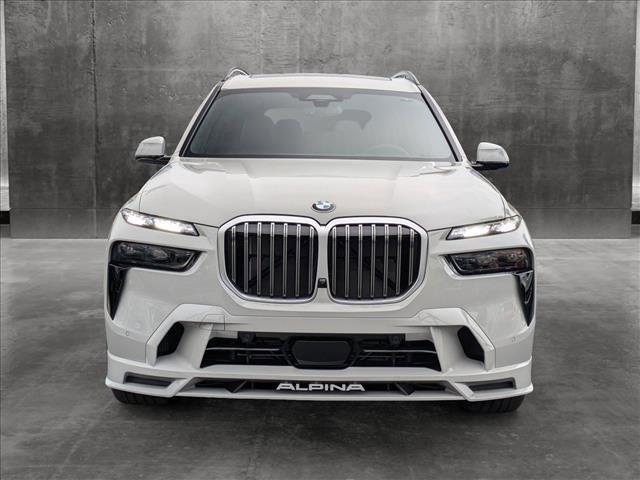 new 2025 BMW X7 car, priced at $162,295