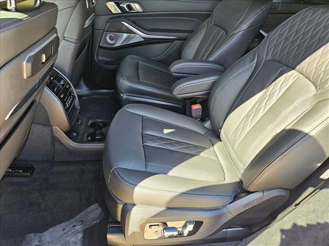 new 2026 BMW X7 car, priced at $126,890