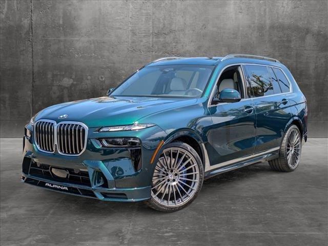 new 2025 BMW X7 car, priced at $158,195