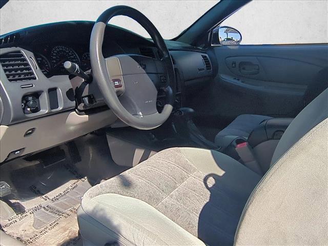 used 2005 Chevrolet Monte Carlo car, priced at $5,500