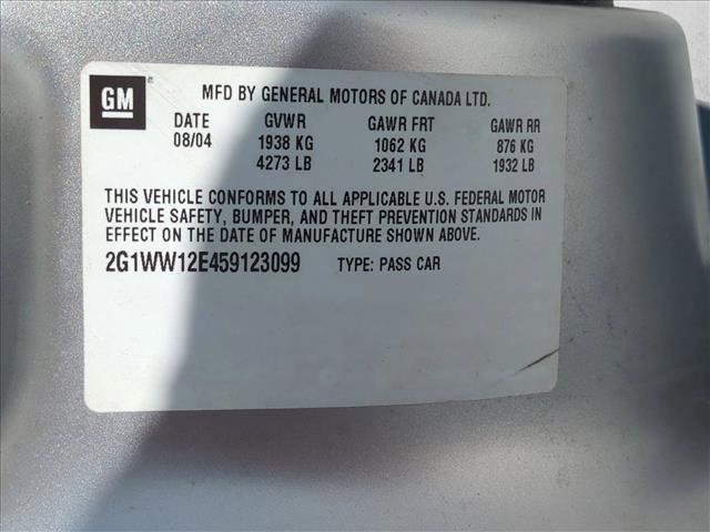 used 2005 Chevrolet Monte Carlo car, priced at $5,500