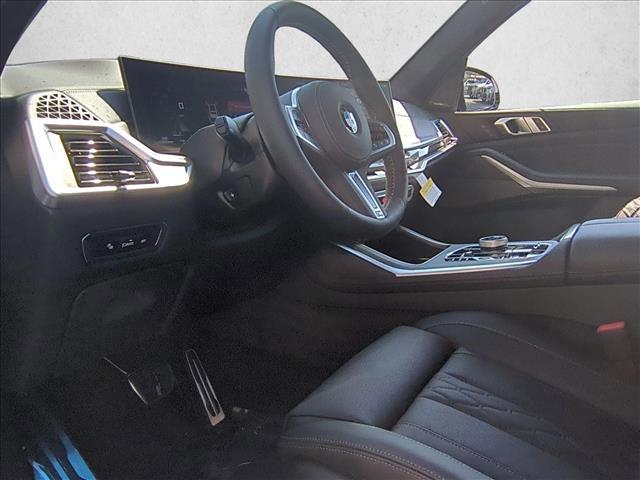 new 2026 BMW X7 car, priced at $120,365