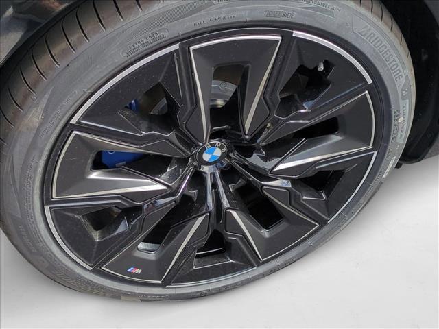 new 2025 BMW i7 car, priced at $140,975