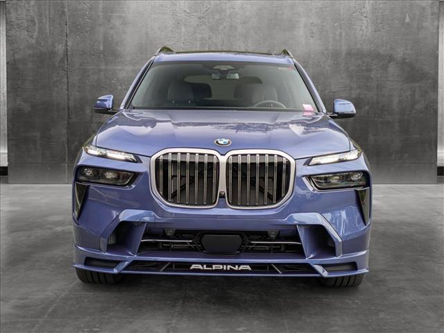 new 2025 BMW X7 car, priced at $159,145