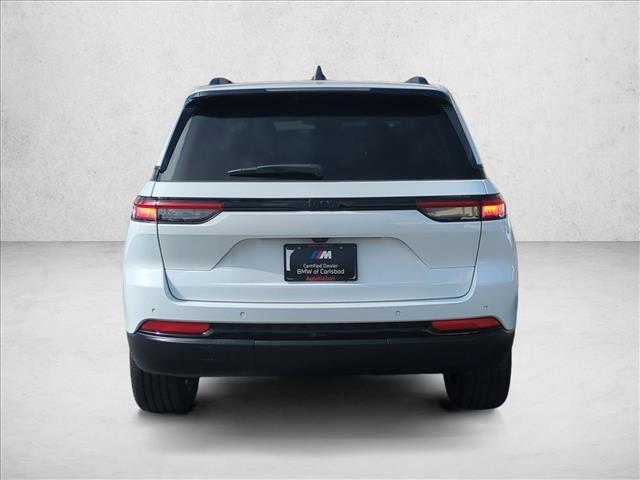 used 2022 Jeep Grand Cherokee car, priced at $29,995