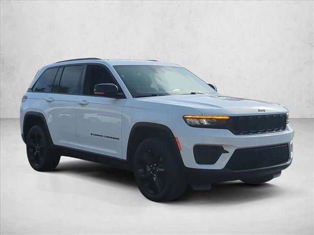 used 2022 Jeep Grand Cherokee car, priced at $29,995