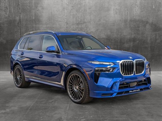 new 2025 BMW X7 car, priced at $158,195