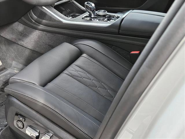 new 2026 BMW ALPINA XB7 car, priced at $163,475