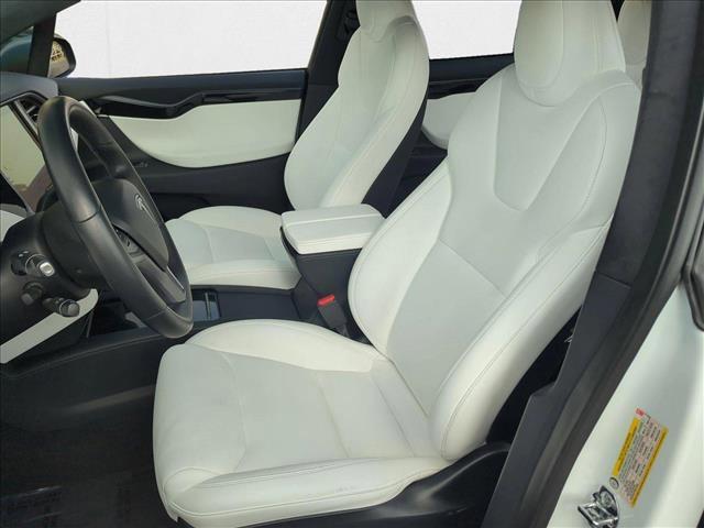 used 2020 Tesla Model X car, priced at $34,500