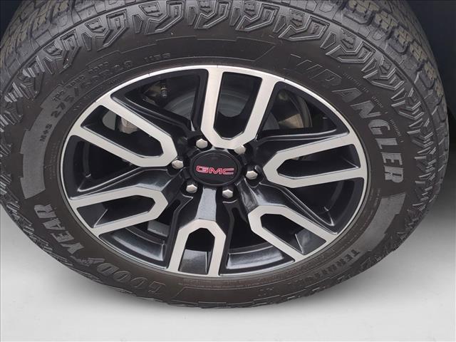 used 2024 GMC Yukon XL car, priced at $69,999