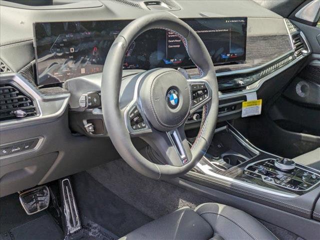 new 2025 BMW X7 car, priced at $124,795