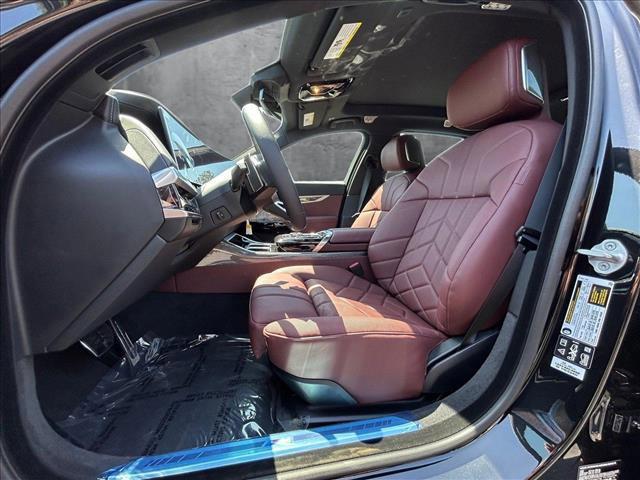 new 2025 BMW 760 car, priced at $138,005