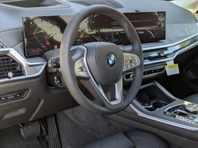 new 2025 BMW X7 car, priced at $88,990