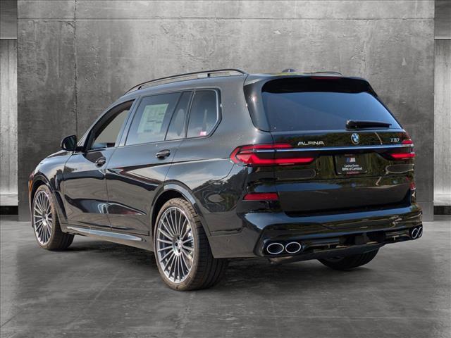 new 2025 BMW X7 car, priced at $159,695