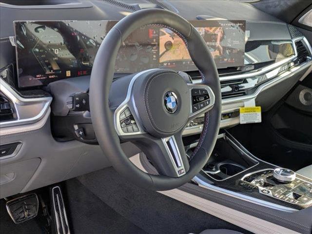 new 2025 BMW X7 car, priced at $130,660