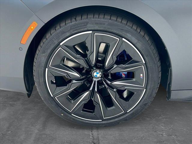 new 2025 BMW i7 car, priced at $143,725