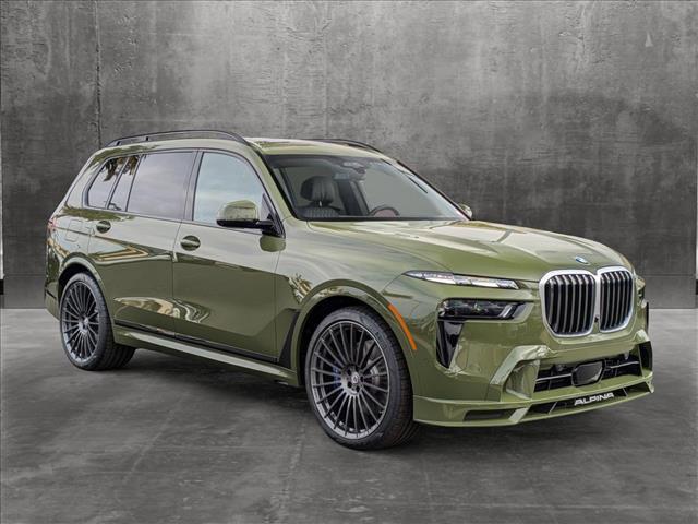 new 2025 BMW X7 car, priced at $164,645