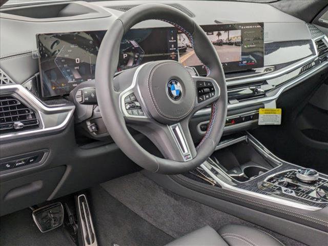 new 2025 BMW X7 car, priced at $114,475