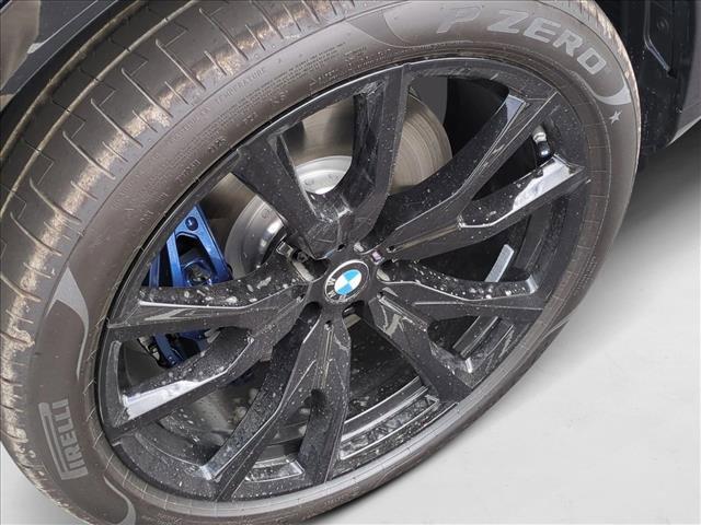 new 2026 BMW X7 car, priced at $127,850