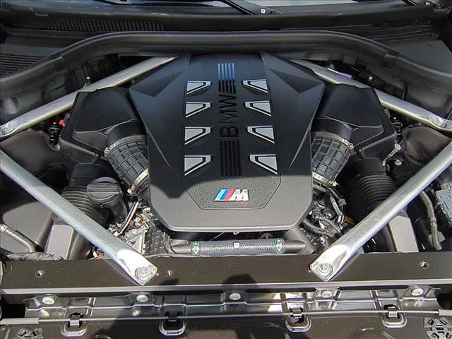 new 2026 BMW X7 car, priced at $127,850
