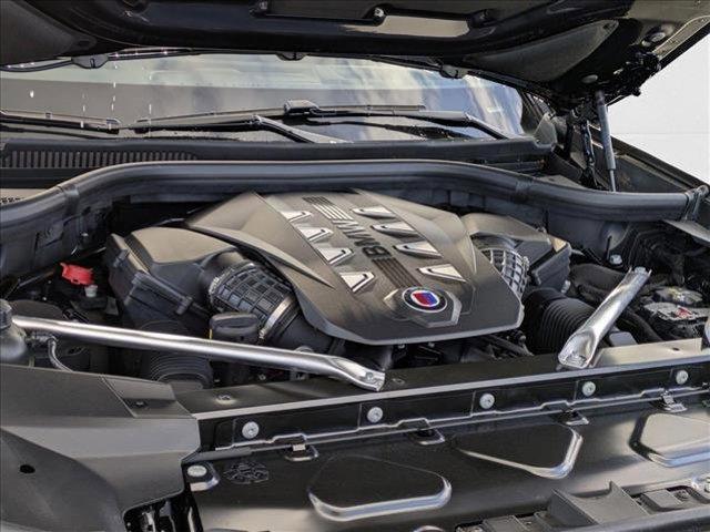 new 2025 BMW ALPINA XB7 car, priced at $159,145