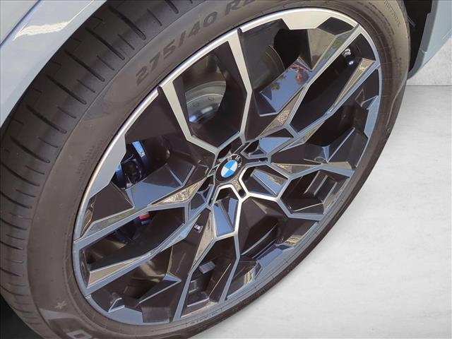 new 2026 BMW X7 car, priced at $100,850