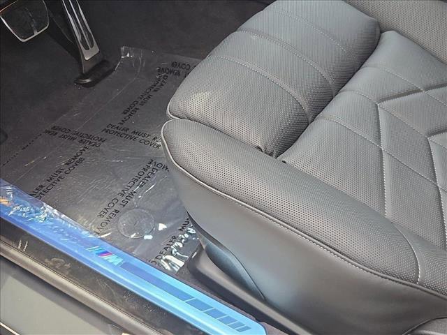 new 2025 BMW 760 car, priced at $138,935