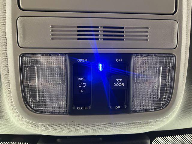 new 2025 Honda Odyssey car, priced at $53,085