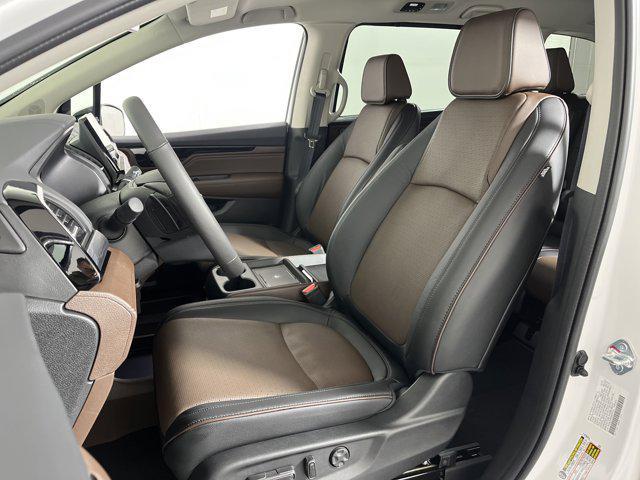 new 2025 Honda Odyssey car, priced at $53,085