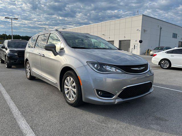 used 2018 Chrysler Pacifica car, priced at $11,999