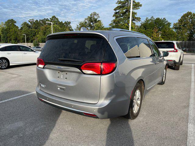 used 2018 Chrysler Pacifica car, priced at $11,999