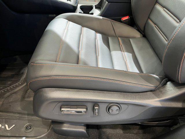 new 2026 Honda CR-V Hybrid car, priced at $39,451