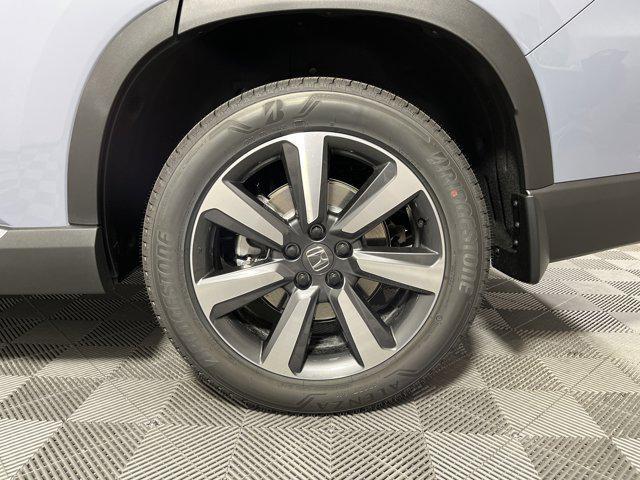 new 2025 Honda Pilot car, priced at $49,291