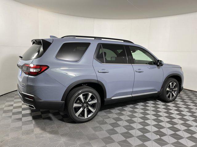 new 2025 Honda Pilot car, priced at $49,291
