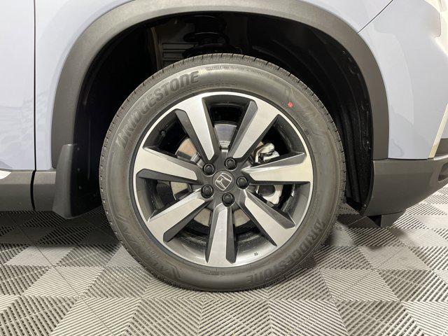 new 2025 Honda Pilot car, priced at $49,291