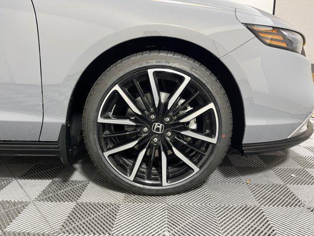 new 2025 Honda Accord Hybrid car, priced at $38,061