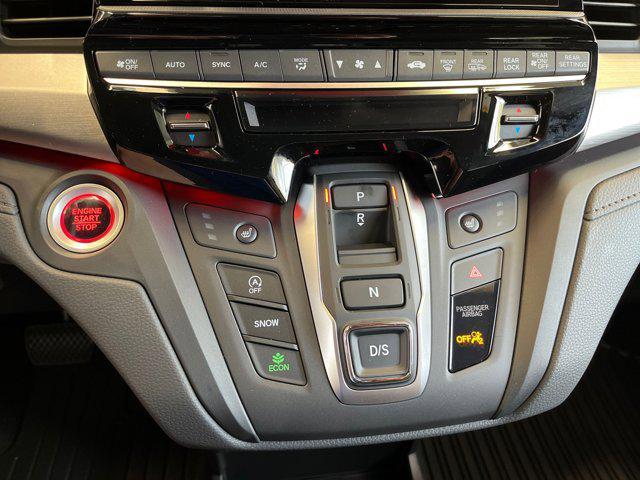 new 2026 Honda Odyssey car, priced at $44,291
