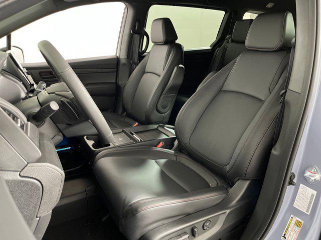 new 2026 Honda Odyssey car, priced at $44,291