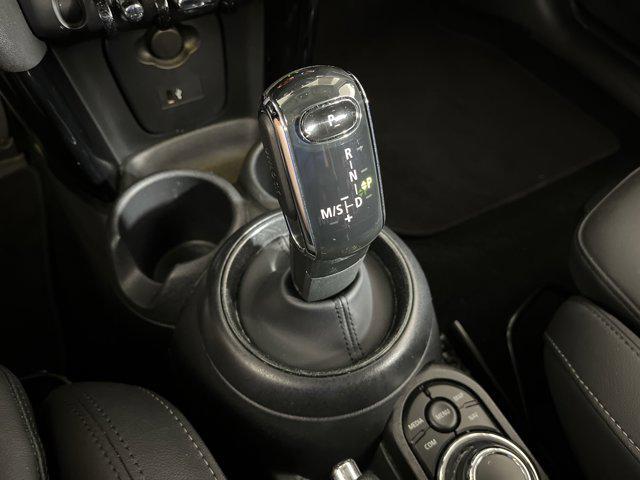 used 2024 MINI Hardtop car, priced at $23,599