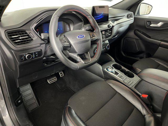 used 2024 Ford Escape car, priced at $25,999