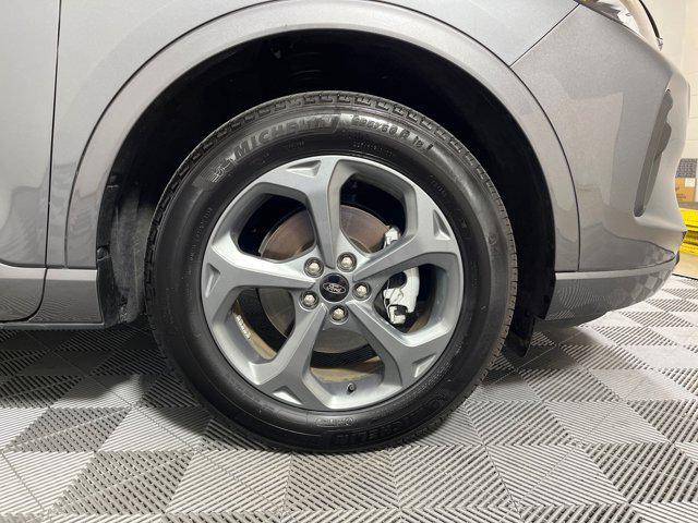 used 2024 Ford Escape car, priced at $25,999