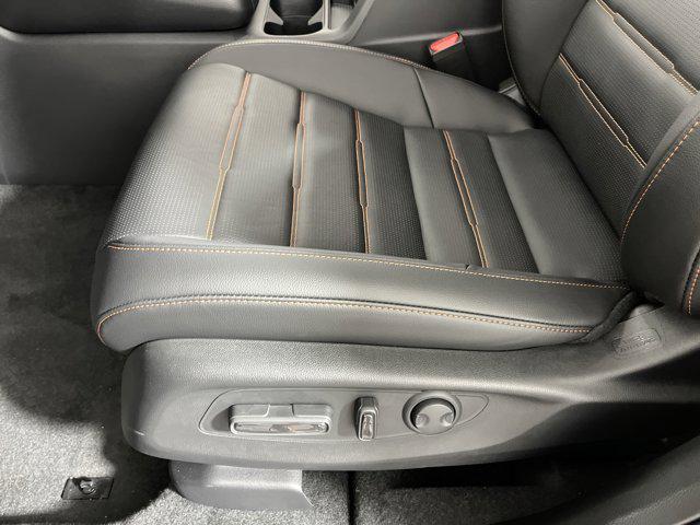 new 2026 Honda CR-V Hybrid car, priced at $38,111