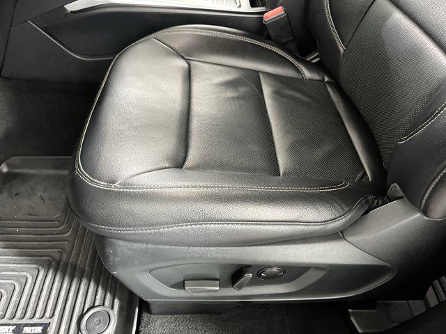 used 2021 Ford Explorer car, priced at $27,998
